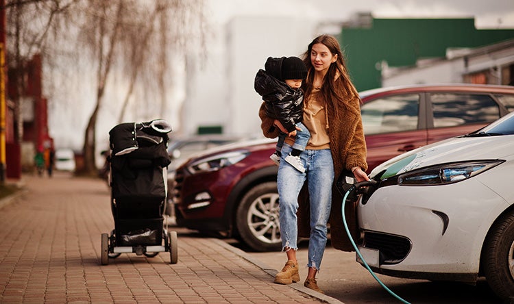 mom charging vehicle