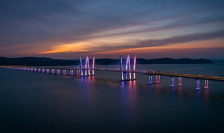 cuomo bridge lights