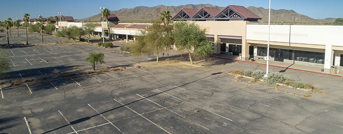 vacant strip mall