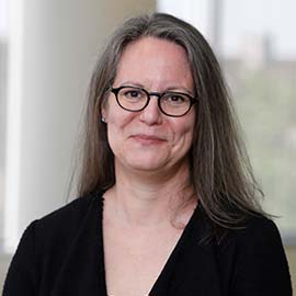 Yvonne Nagy Headshot