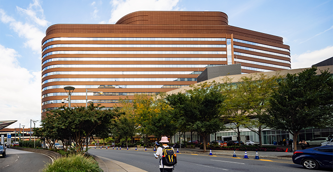 Pavilion at the Hospital of the University of Pennsylvania from Street