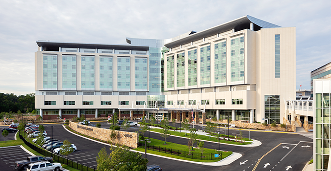 Inova Loudoun Hospital Entrance and Parking Lot