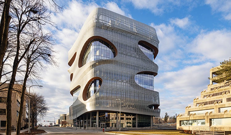 Mayo Clinic Kellen Building Exterior