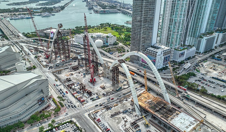 i-395 signature bridge arches