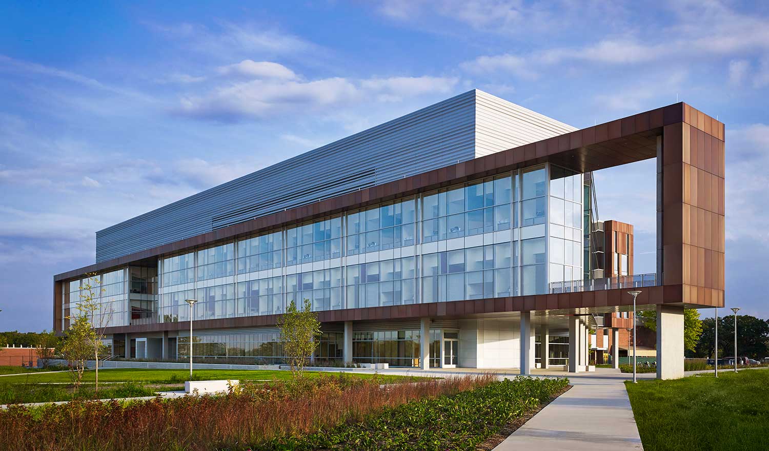 Argonne National Lab Energy Sciences Building exterior